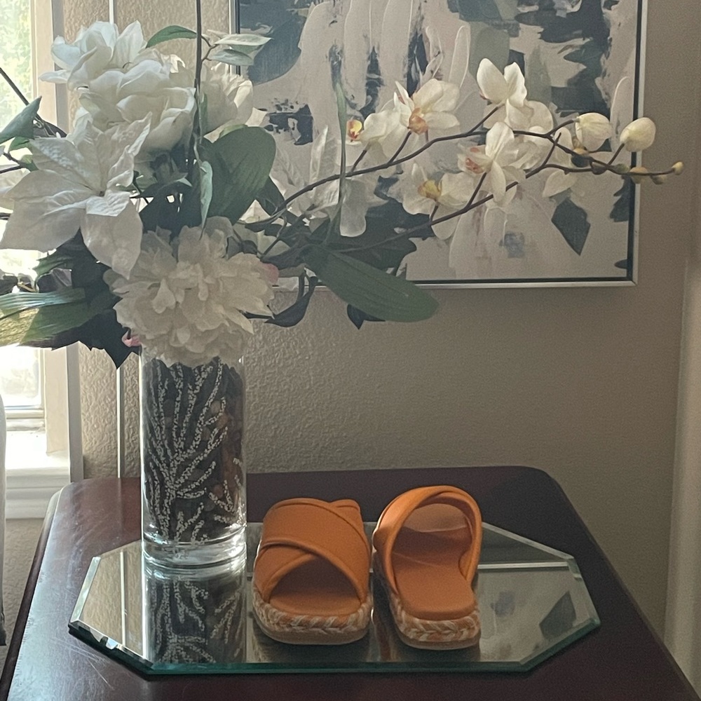 Tory Burch Crisscross Espadrille Slide Sandals | Quiet Luxury Resort Style | 7 - Picture 7 of 16